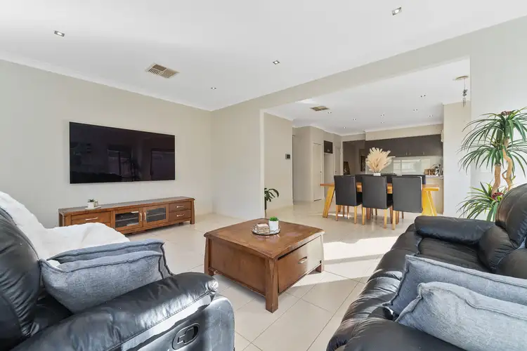 Third view of Homely house listing, 25 Triumph Way, Skye VIC 3977