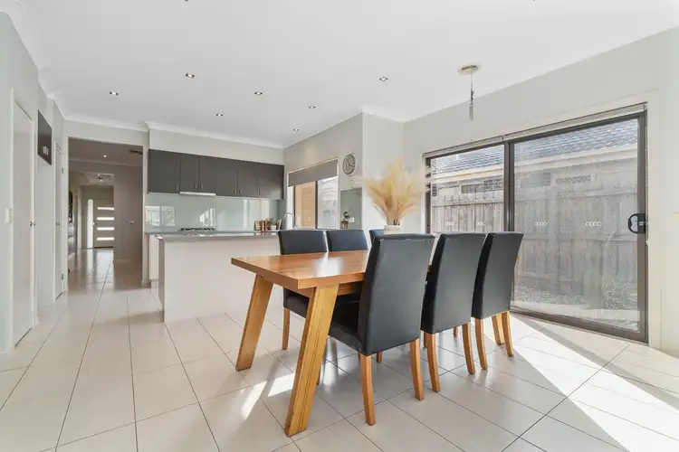 Sixth view of Homely house listing, 25 Triumph Way, Skye VIC 3977