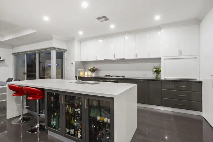 Fifth view of Homely house listing, 28 Topsail Loop, Alkimos WA 6038