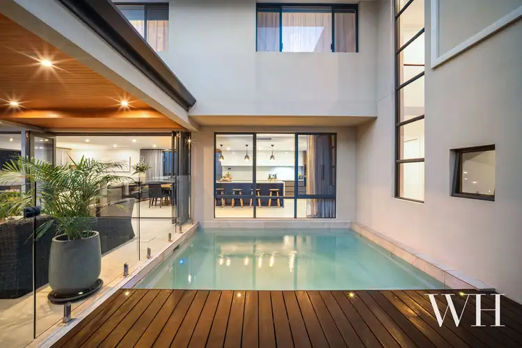 6 Wanstead Street, North Coogee WA 6163