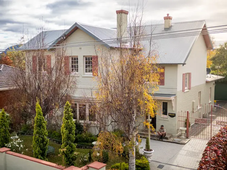 31 Pirie Street, New Town TAS 7008
