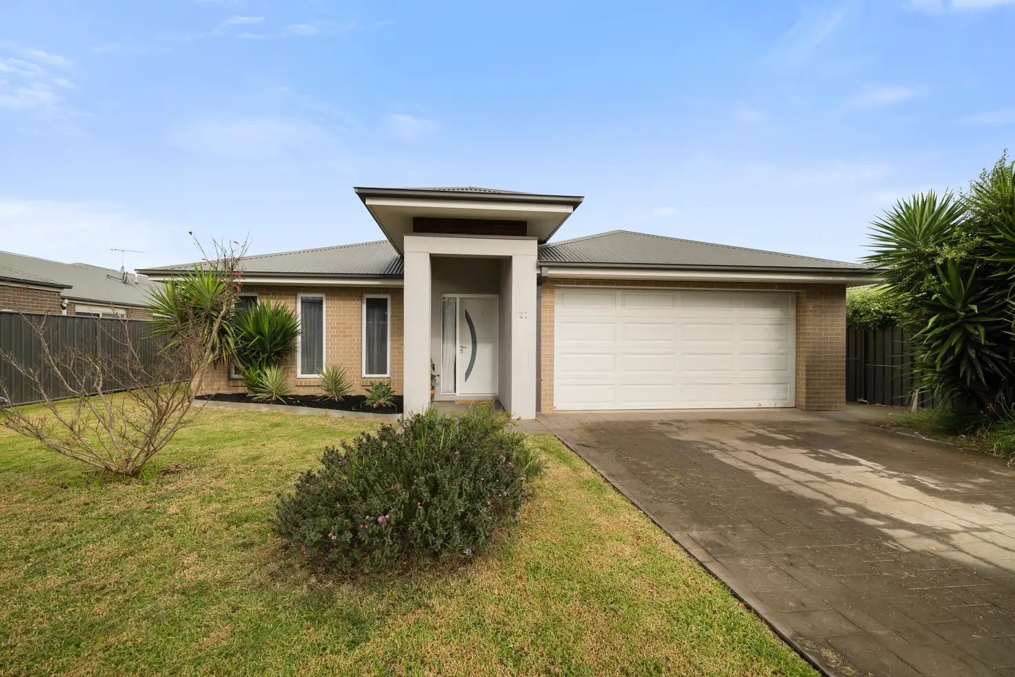 Main view of Homely house listing, 27 Glebe Drive, Sale VIC 3850