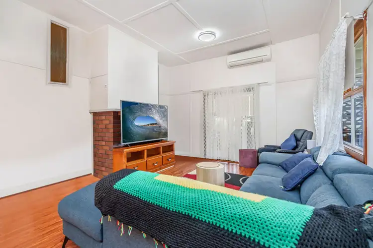 15 Oakland Avenue, The Entrance NSW 2261