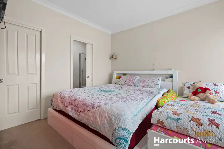 Sixth view of Homely unit listing, 2/13 Cook Court, Dandenong North VIC 3175