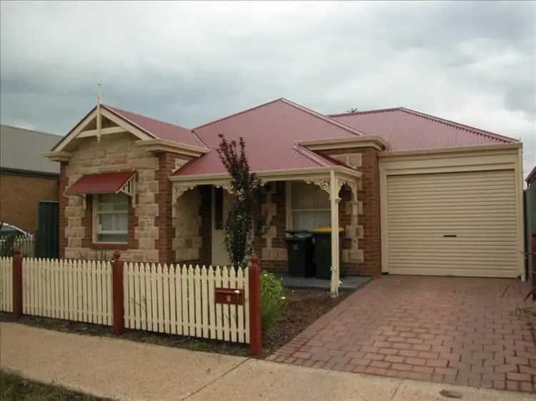 7 Brimpton Avenue, Mawson Lakes SA 5095
