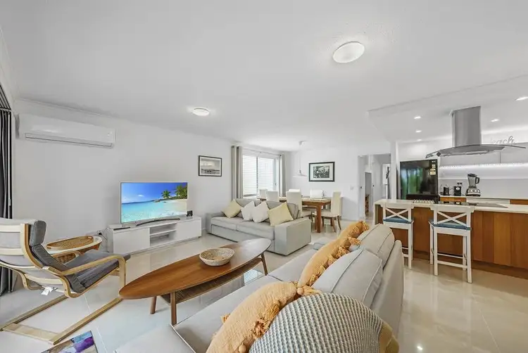 7/111 Old Burleigh Road, Broadbeach QLD 4218