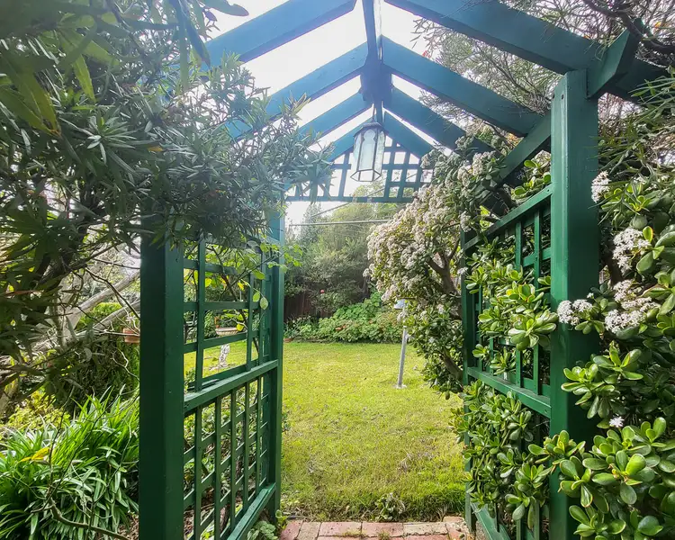128 Stephensons Road, Mount Waverley VIC 3149