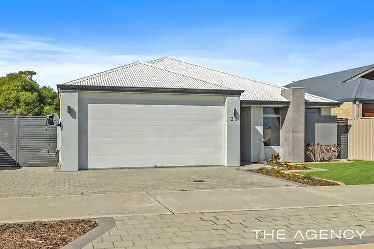 33 Broadmoor Loop, Meadow Springs WA 6210