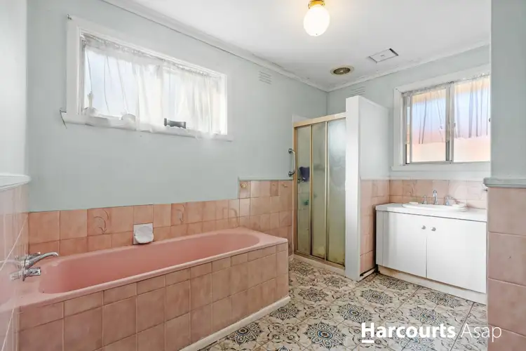 Fifth view of Homely house listing, 9 Redfern Crescent, Eumemmerring VIC 3177