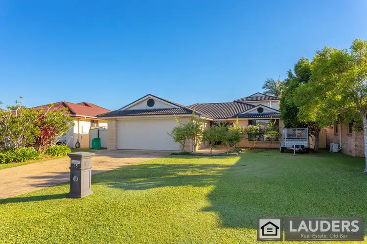 15 Rosier Place, Old Bar NSW 2430
