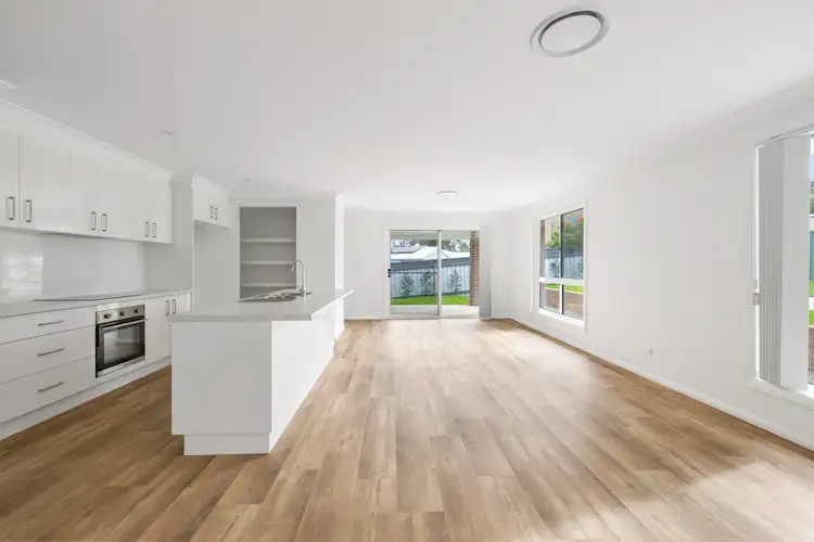 Third view of Homely house listing, 10 Spofforth Place, Kelso NSW 2795