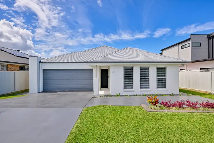 5 Aquarius Avenue, Lake Cathie NSW 2445
