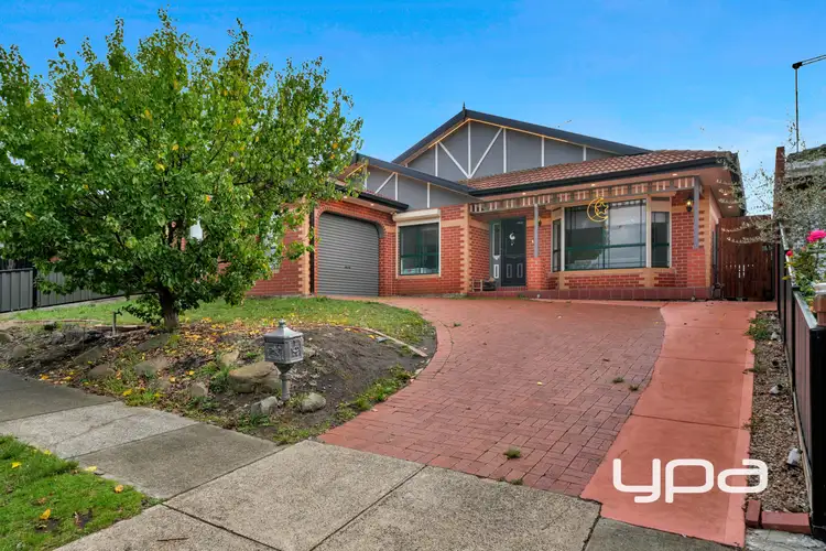 12 Lightwood Crescent, Meadow Heights VIC 3048