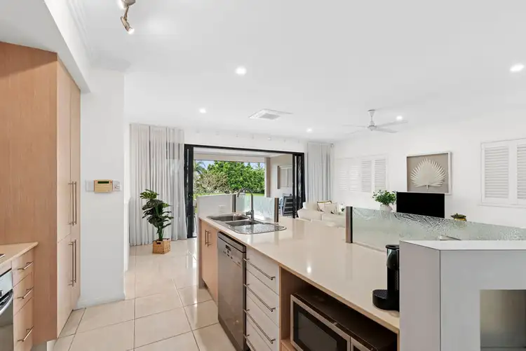 203 Esplanade, Cairns North QLD 4870