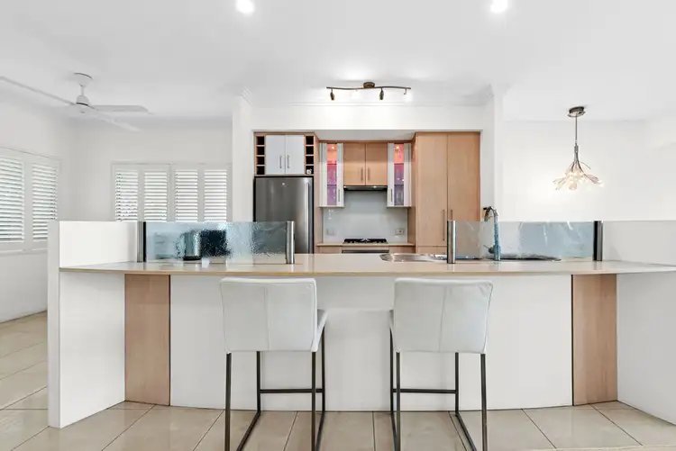 203 Esplanade, Cairns North QLD 4870