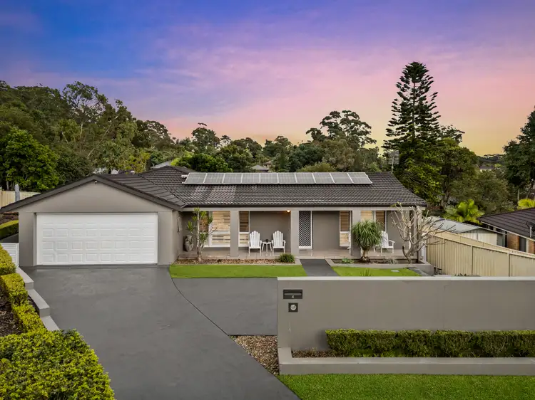 4 Alecia Close, Green Point NSW 2251