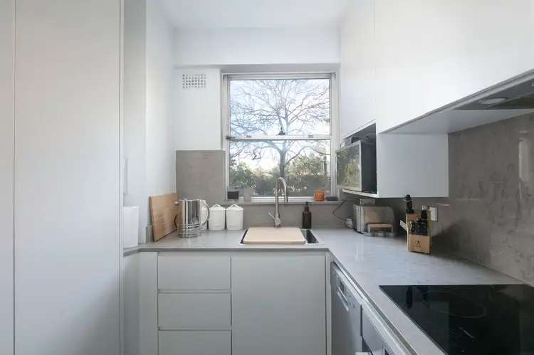 Fourth view of Homely apartment listing, 8/5 St Marks Road, Darling Point NSW 2027