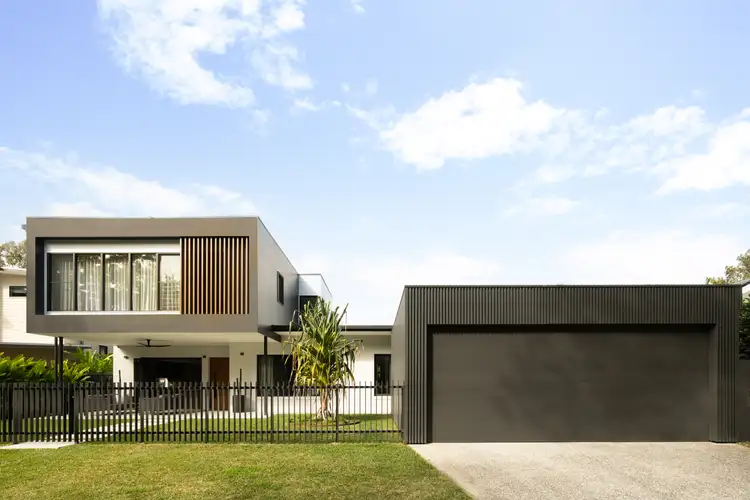 15 Creek Avenue, Ashgrove QLD 4060