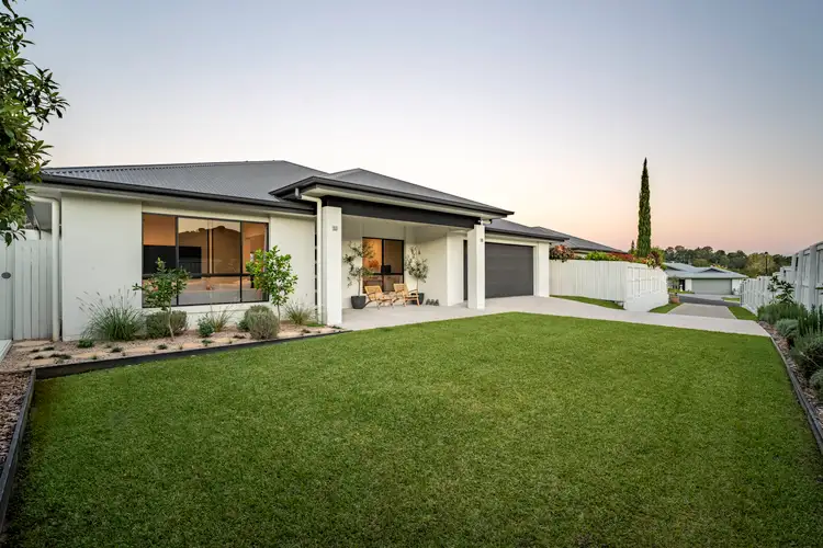 Second view of Homely house listing, 8 Bowerbird Avenue, Burnside QLD 4560