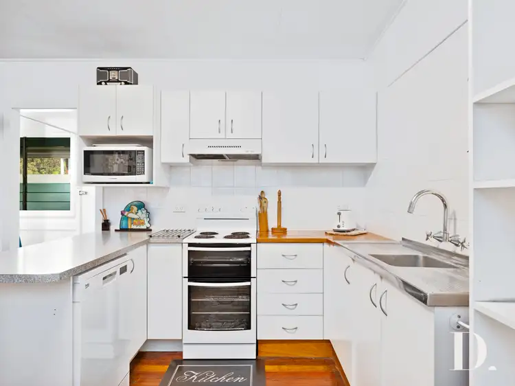 Second view of Homely semi-detached listing, 1/52 Arrawarra Beach Road, Arrawarra NSW 2456