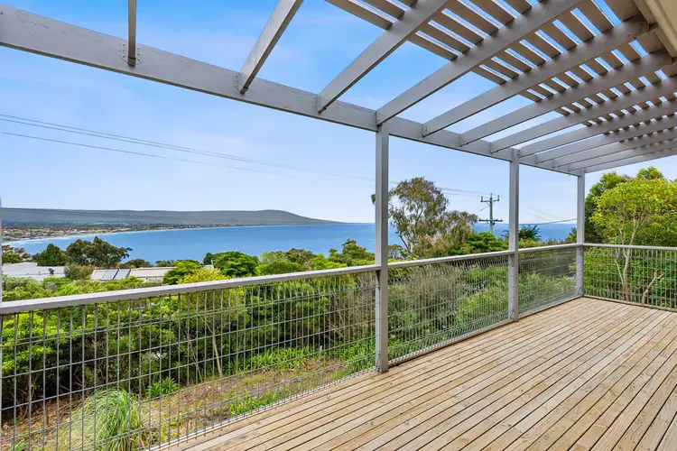 15 Ellerina Road, Mount Martha VIC 3934