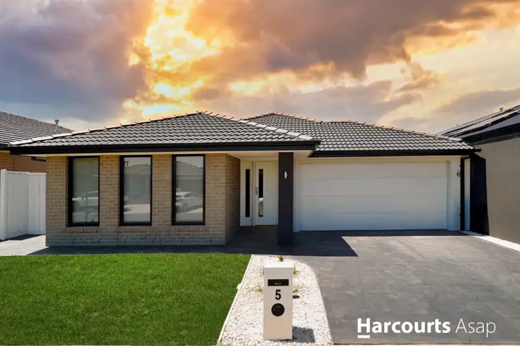 Main view of Homely house listing, 5 Giardino Street, Clyde VIC 3978
