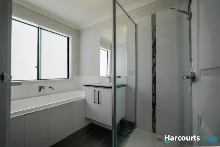 Sixth view of Homely house listing, 5 Giardino Street, Clyde VIC 3978