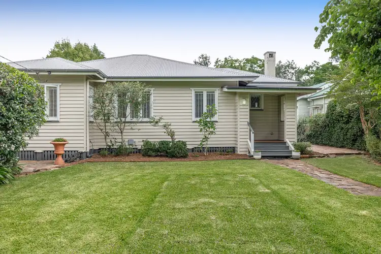 25 Arthur Street, East Toowoomba QLD 4350