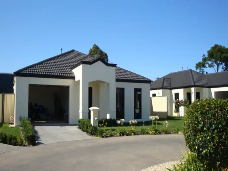8/10 Weir Street, Sale VIC 3850