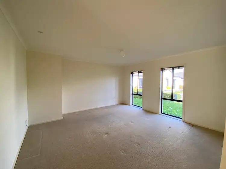 Third view of Homely house listing, 8/10 Weir Street, Sale VIC 3850
