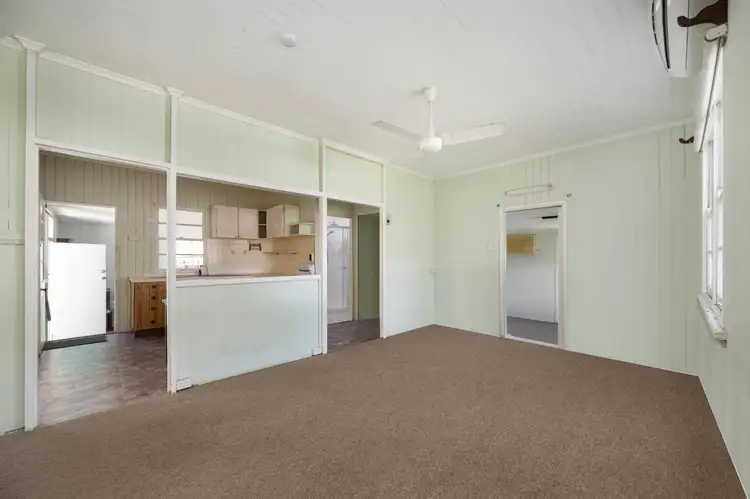 Fifth view of Homely house listing, 2 Ella Street, Redcliffe QLD 4020