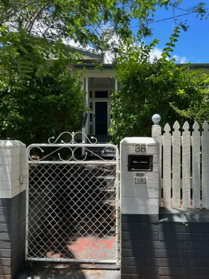38 Campbell Street, East Toowoomba QLD 4350