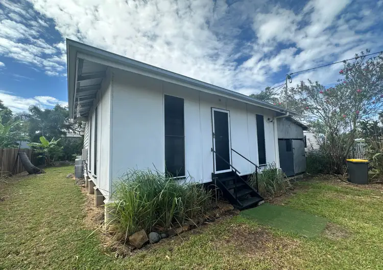 48 Welch Street, Elliott Heads QLD 4670
