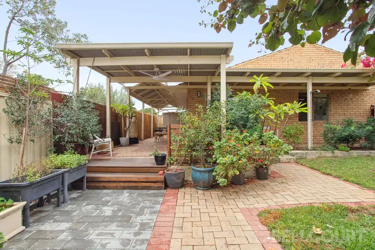 1/32 Hubert Road, Maylands WA 6051