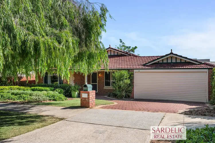 15 Klem Avenue, Salter Point WA 6152