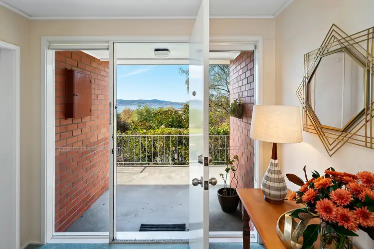43 Fisher Avenue, Sandy Bay TAS 7005