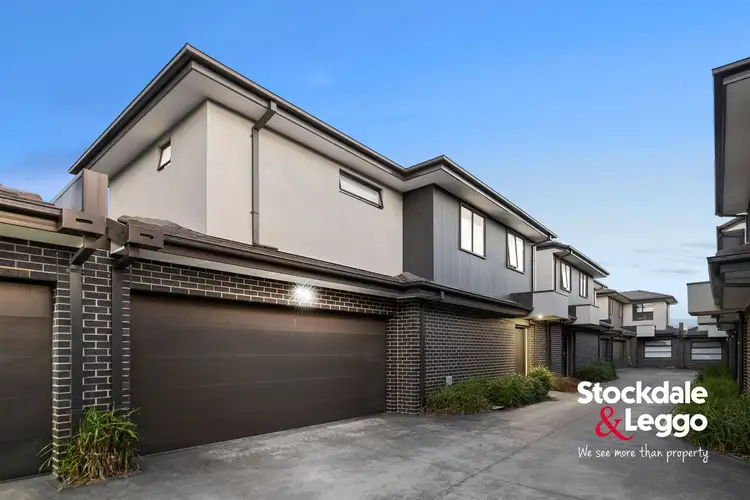 9/11 Hillcrest Drive, Westmeadows VIC 3049