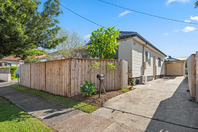 15 Maud Street, Mayfield West NSW 2304