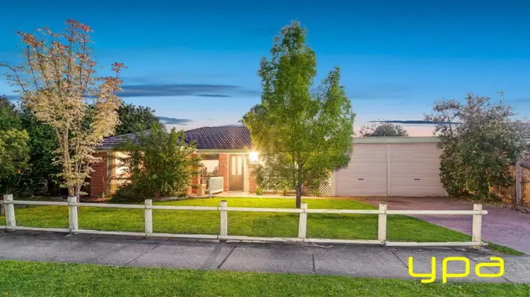 62 Huon Park Road, Cranbourne North VIC 3977