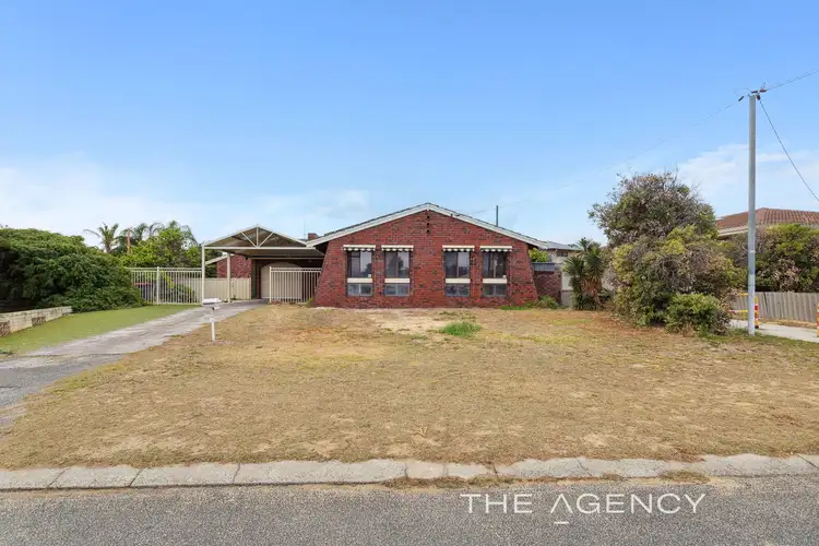 18 Helpman Way, Padbury WA 6025