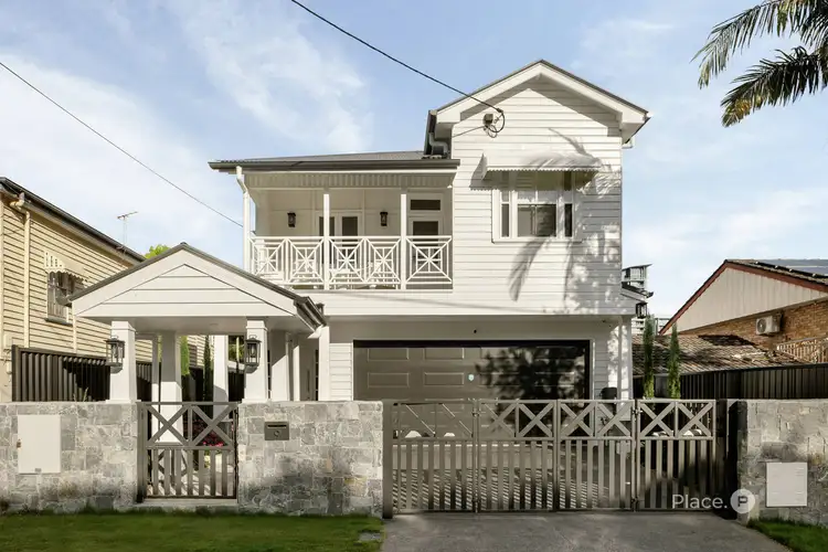 9 Birdwood Street, Coorparoo QLD 4151