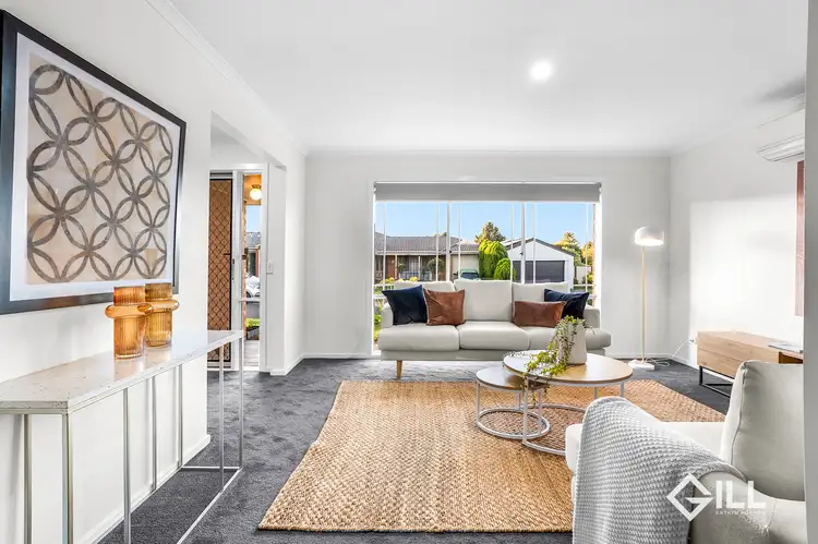 Second view of Homely house listing, 2 Horseman Court, Narre Warren VIC 3805