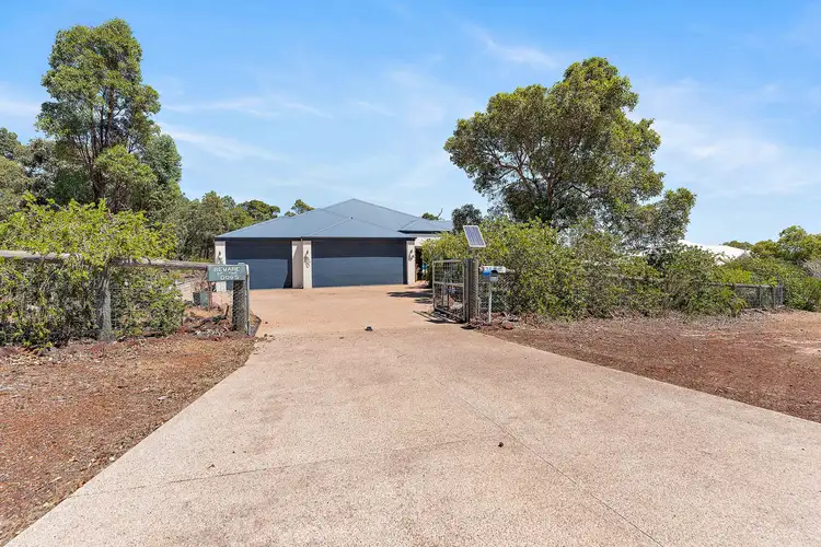 38 Darling Range Drive, Bedfordale WA 6112