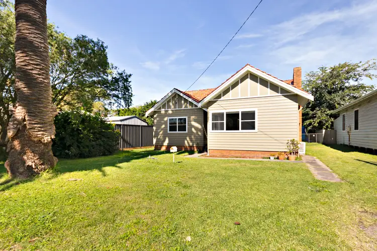 10 Mena Street, Mayfield NSW 2304