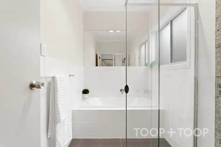 Fifth view of Homely house listing, 6A Tyringa Avenue, Rostrevor SA 5073
