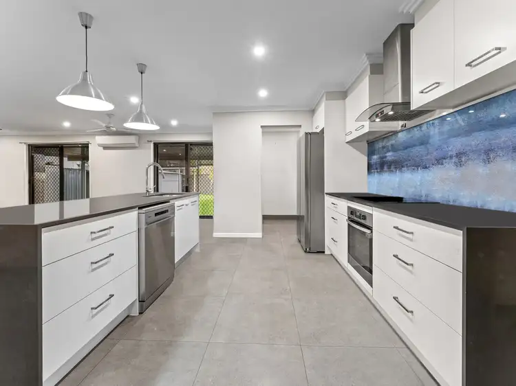 Second view of Homely house listing, 7 Calford Court, Heritage Park QLD 4118