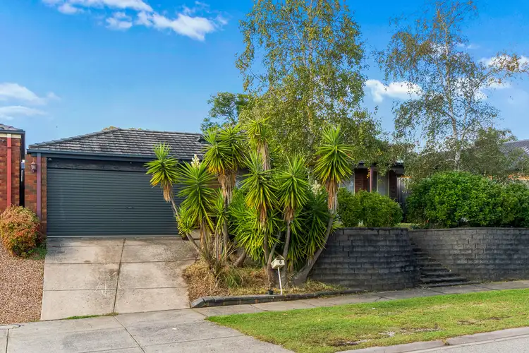 Fifth view of Homely house listing, 6 Hooper Drive, Skye VIC 3977