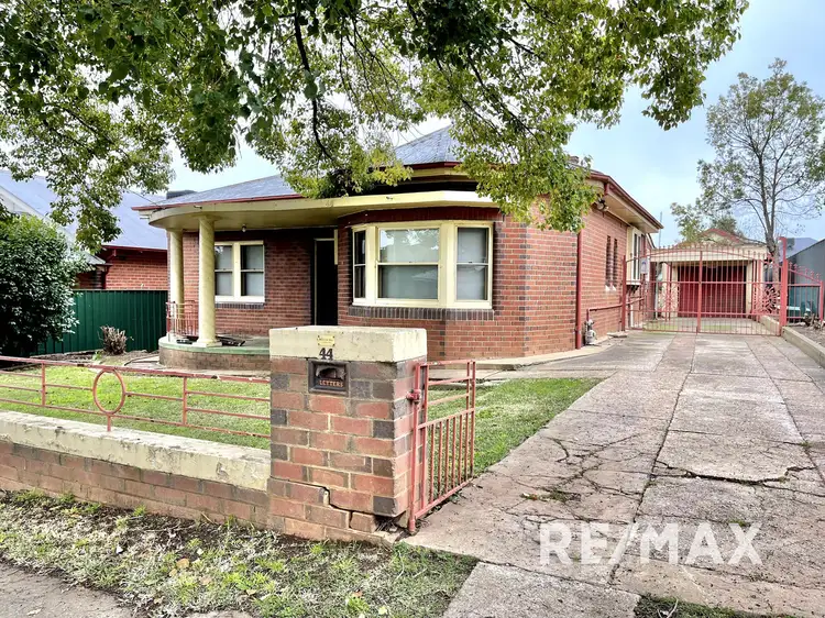 44 Grandview Avenue, Turvey Park NSW 2650