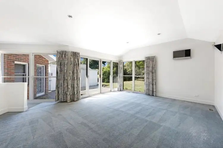 5 Wallis Avenue, Glen Iris VIC 3146