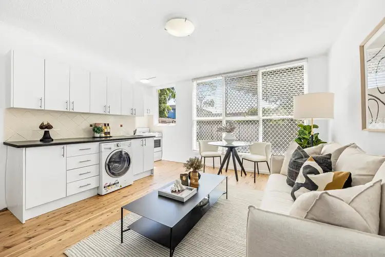 Main view of Homely apartment listing, 4/11 Grafton Crescent, Dee Why NSW 2099